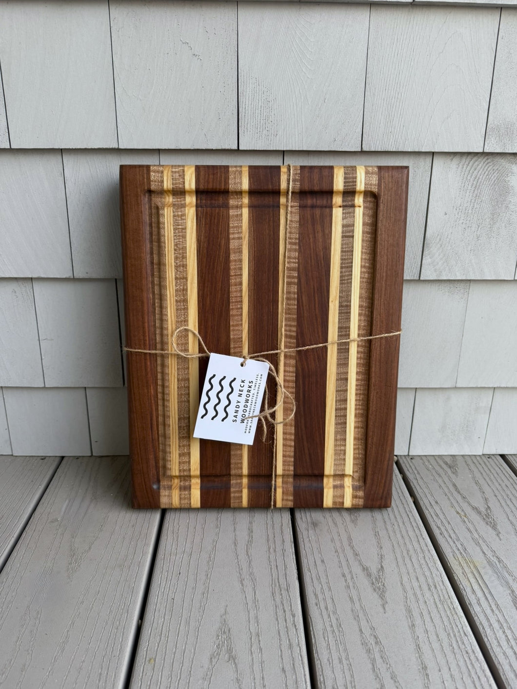 Medium Edge Grain Cutting Board