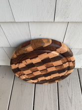 Load image into Gallery viewer, 12&quot; Round End Grain Cutting Board
